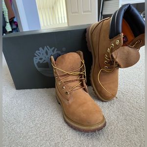 Timberland Classic Nubuck Brown Leather Worker Boots Junior's US Size US 5M